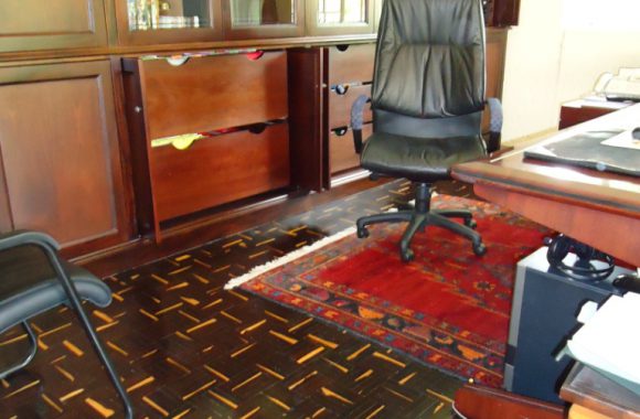 Ebony 20 % sapwood